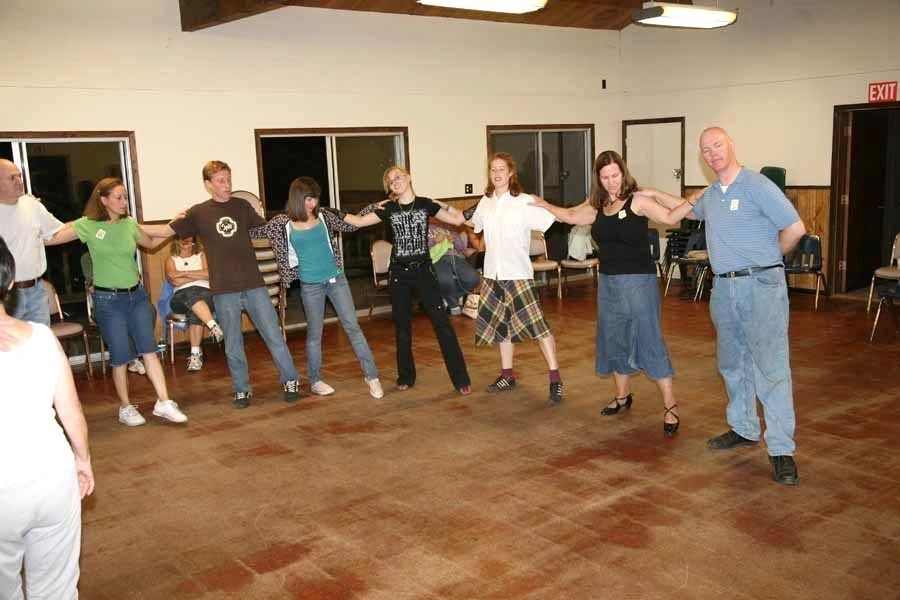 Folk Dance Circle - Family Barn Dance Program